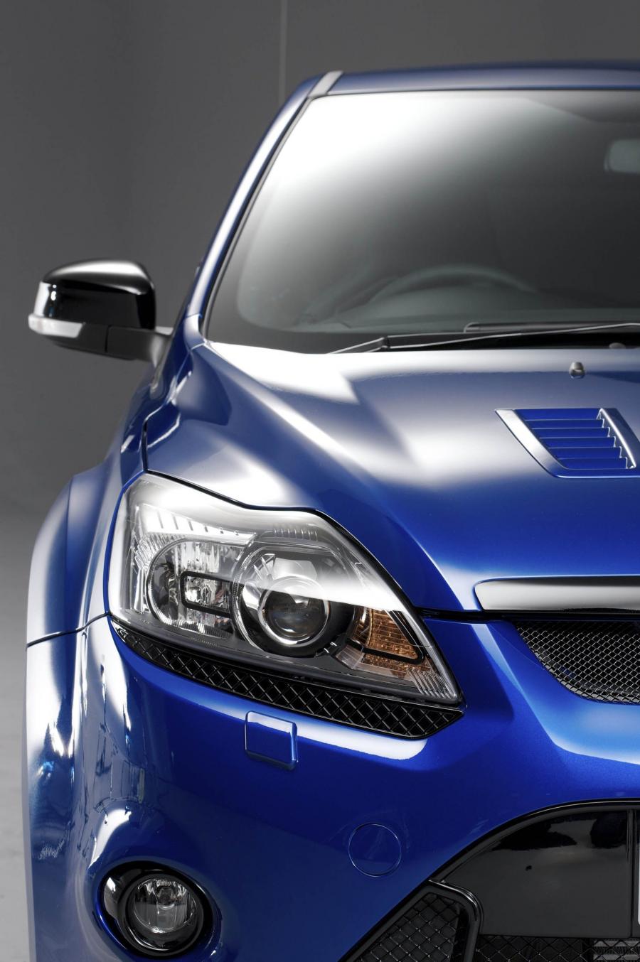  Ford Focus RS 2009 года  (фото 16 из 105)